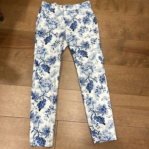 Floral pattern pants
